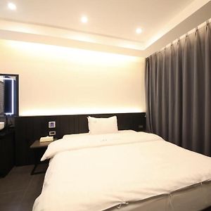 Kamer met een Queen Size Bed